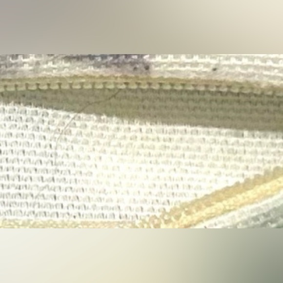 Redbubble Decorative Handmade 18’´ Pillow Cover with Floral Patterns - Picture 6 of 9